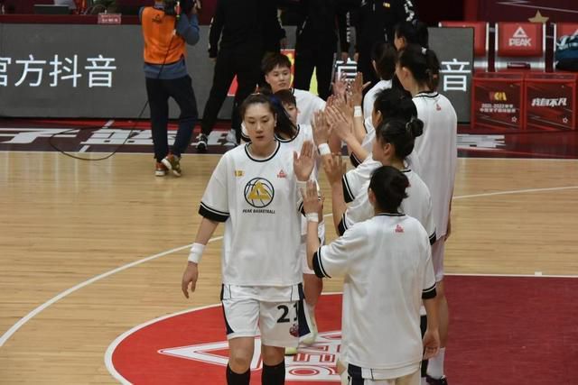 成人美女视频